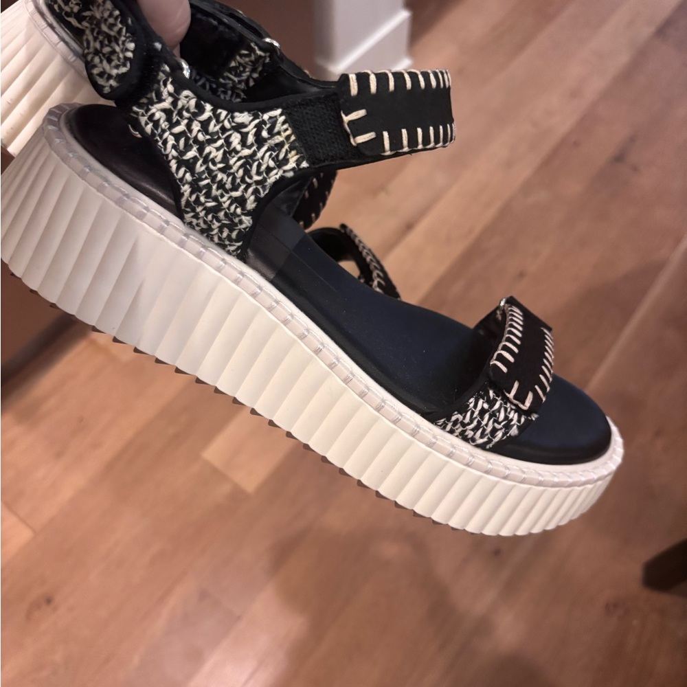 Dolce Vita Debra Sandals Black White Nubuck. Size 10 - Picture 9 of 10